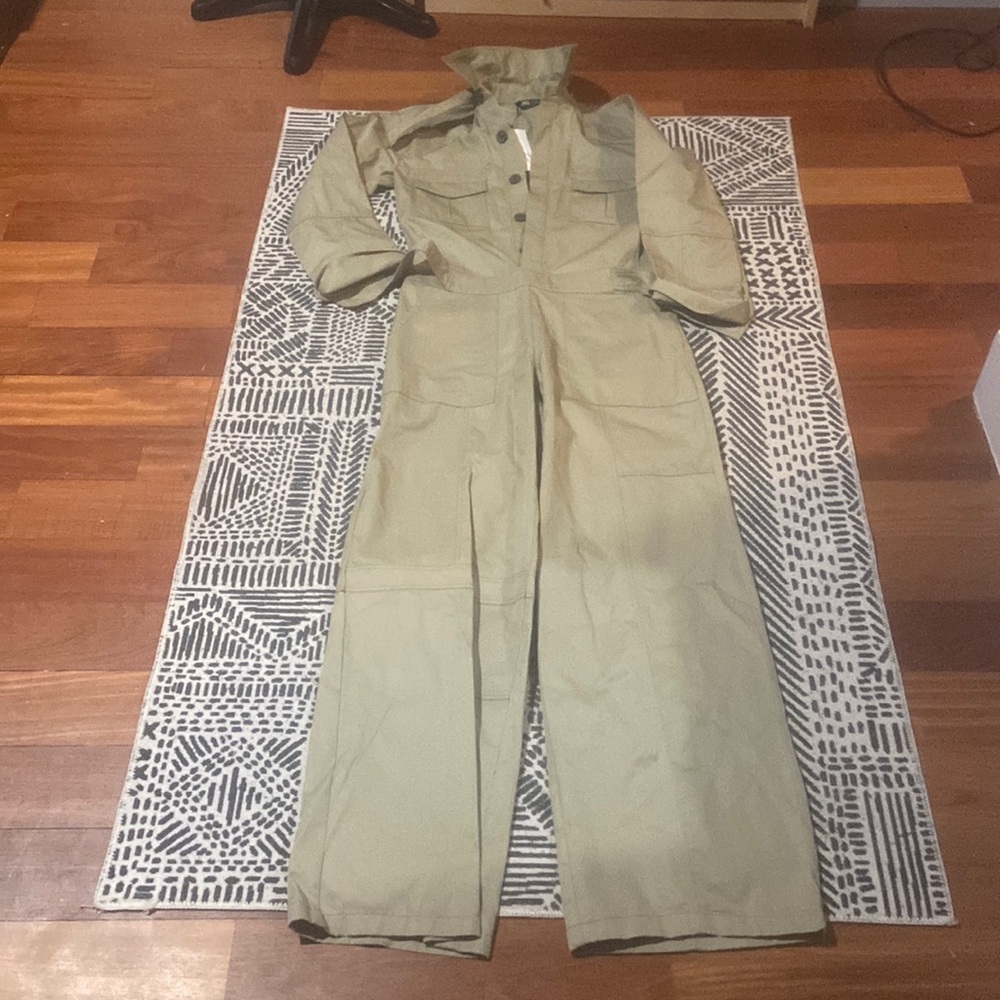 Women’s cargo jumpsuit